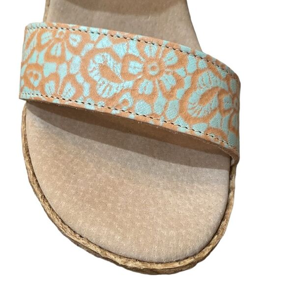 Sbicca Kimms Leather Floral Wedge Sandals Blue Tan Sz 9 New in Box - Picture 10 of 14